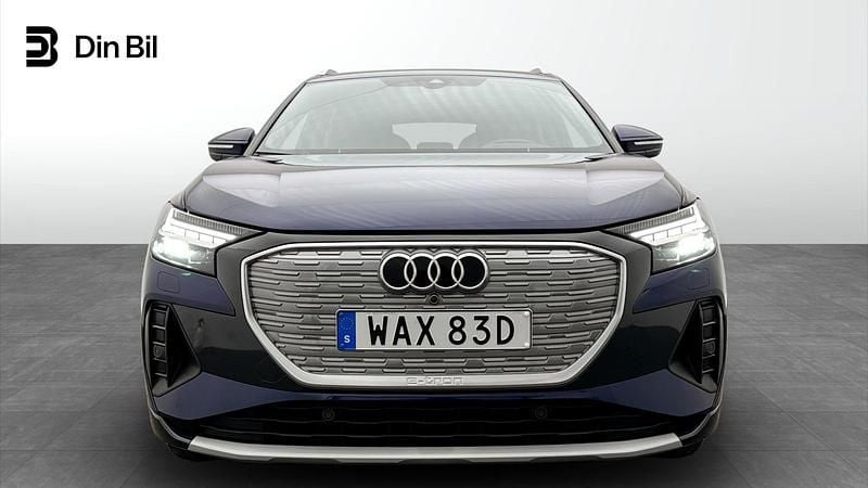 Begagnad Audi Q4 e-tron Proline 219 kW (299 HK) 2023 Blå SUV