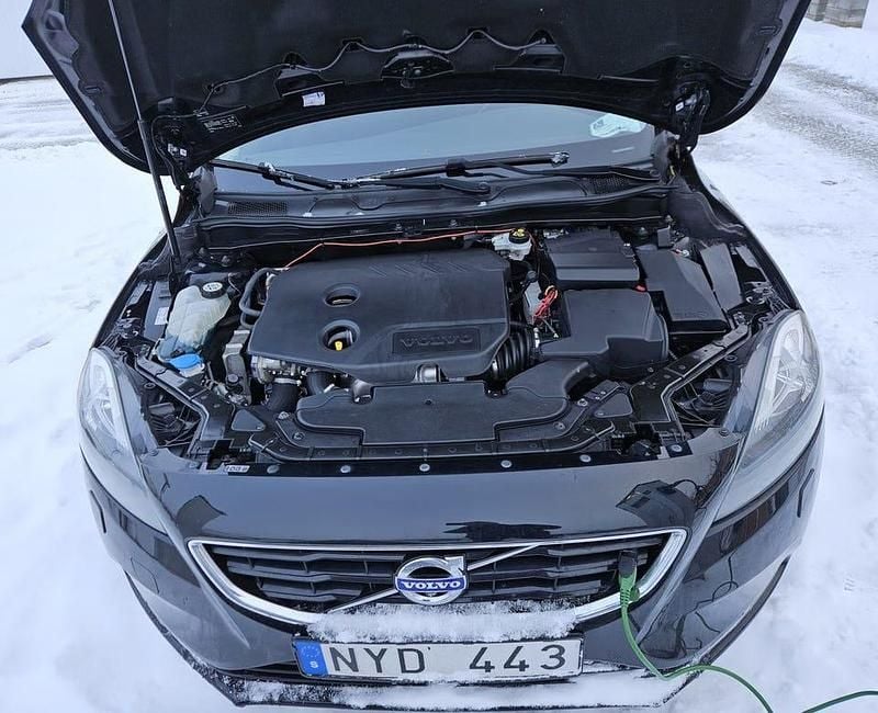 Begagnad 2014 Volvo V40 | 128 000 kr (Marknadspris) - Bild 1/4