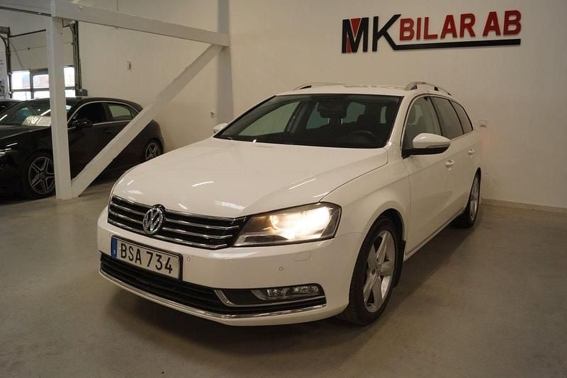 Vit Begagnad 2014 VW Passat GT Kombi | 124 900 kr (Lite dyr) - Bild 1/4
