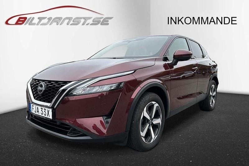 Röd Begagnad 2023 Nissan Qashqai N-Connecta SUV | 289 900 kr (Bra pris) - Bild 1/4