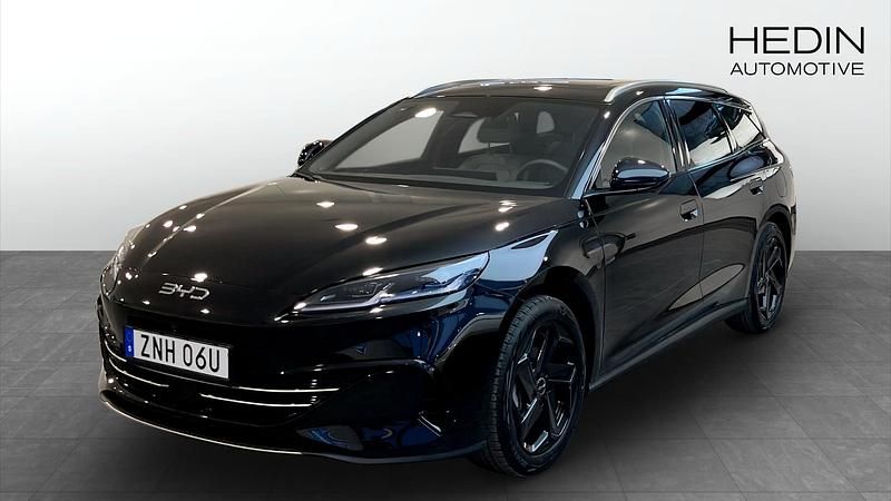 Svart Ny 2025 BYD Seal Comfort Halvkombi | 472 800 kr - Bild 1/4