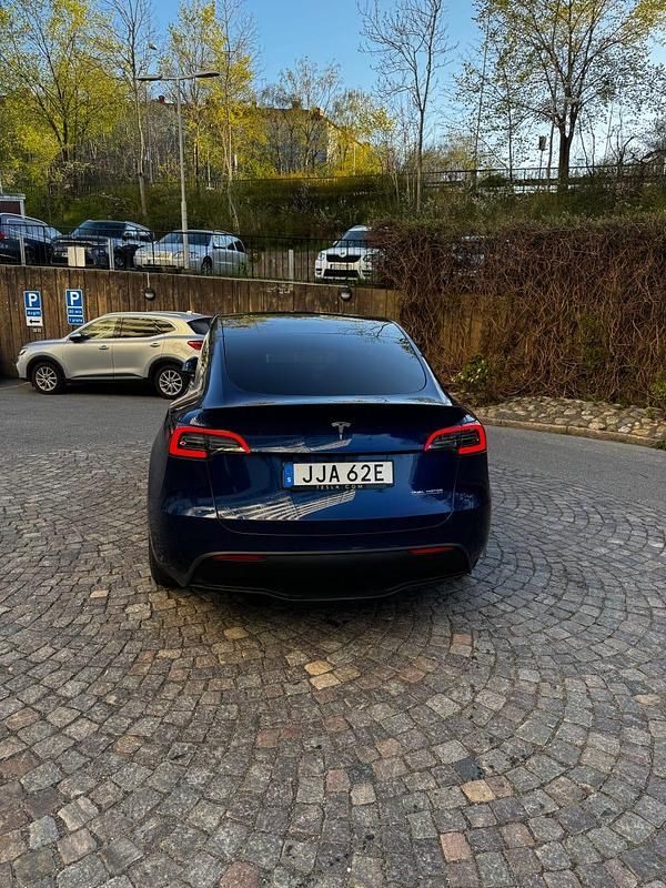 Begagnad Tesla Model Y Performance 392 kW (534 HK) 2024 SUV