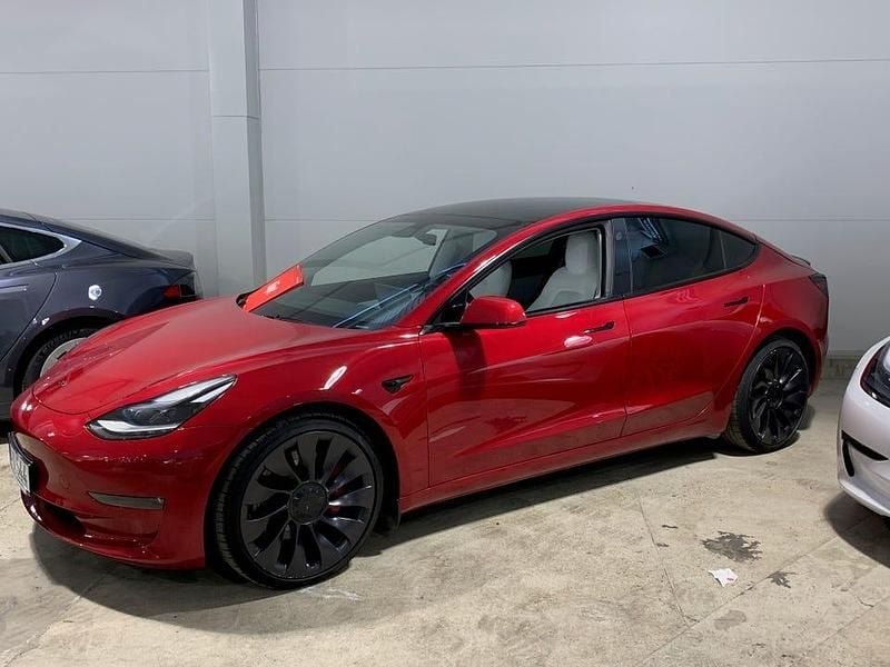 Begagnad Tesla Model 3 Performance 377 kW (513 HK) 2021 Sedan