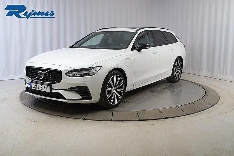 Begagnad Volvo V90 R-Design Pro 391 HK (287 kW) 2021 Vit Kombi