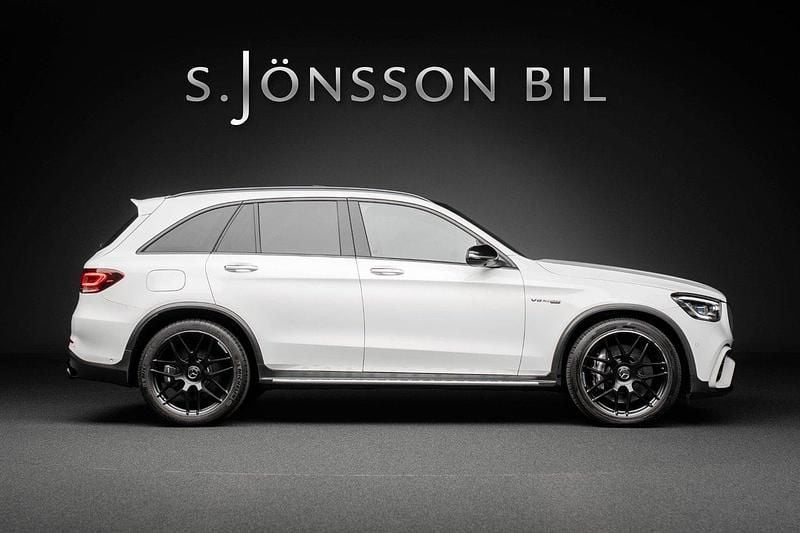 Vit Begagnad 2020 Mercedes GLC63 AMG AMG SUV | 649 000 kr - Bild 1/4
