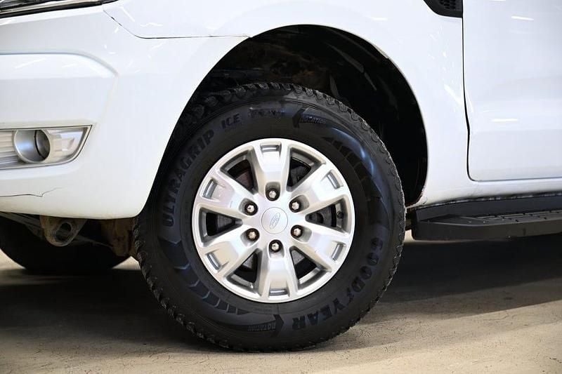 Begagnad Ford Ranger 170 HK (125 kW) 2020 Vit Pickup