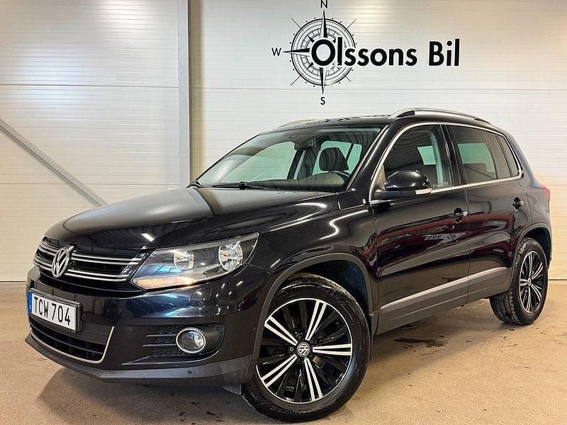 Svart Begagnad 2011 VW Tiguan Sportline SUV | 109 900 kr (Lite dyr) - Bild 1/4