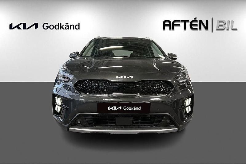Begagnad Kia Niro Advance 141 HK (103 kW) 2021 Grå SUV