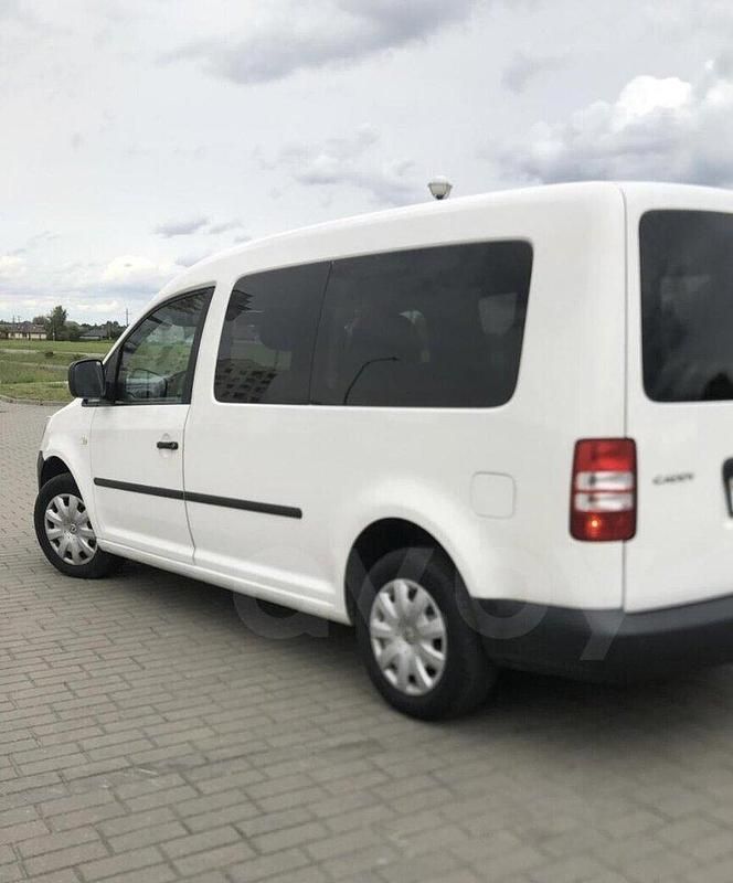 Vit Begagnad 2013 VW Caddy Maxi Minibuss | 48 000 kr (Superpris) - Bild 1/1