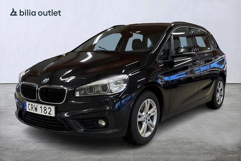 Svart Begagnad 2016 BMW 218 Kombi | 65 000 kr (Superpris) - Bild 1/4