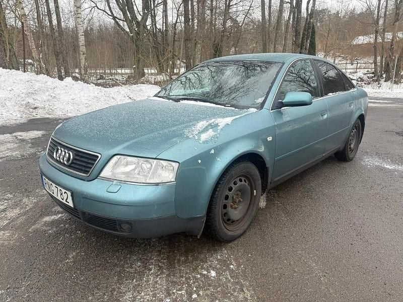 Begagnad Audi A6 136 HK (100 kW) 2000 Sedan