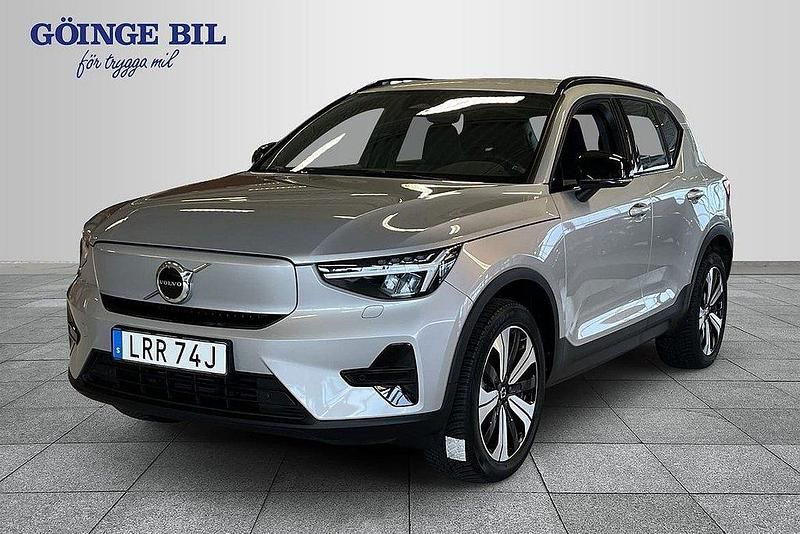 Silver Begagnad 2023 Volvo XC40 Core SUV | 329 000 kr - Bild 1/2
