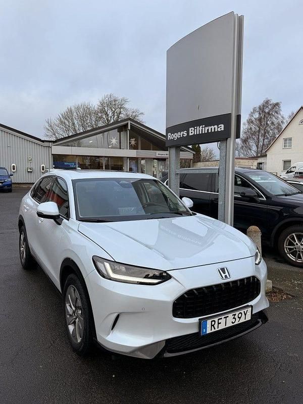 Begagnad Honda ZR-V Advance 184 HK (135 kW) 2023 Diamond dust pearl SUV