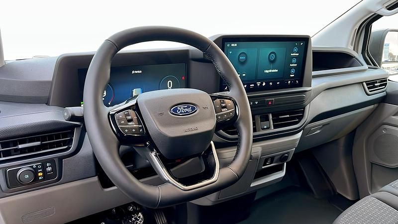 Begagnad Ford Transit Custom 2026 Vit Pickup