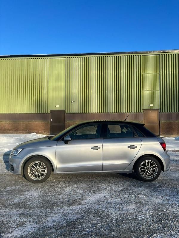 Begagnad Audi A1 Sportback 95 HK (69 kW) 2016 Halvkombi