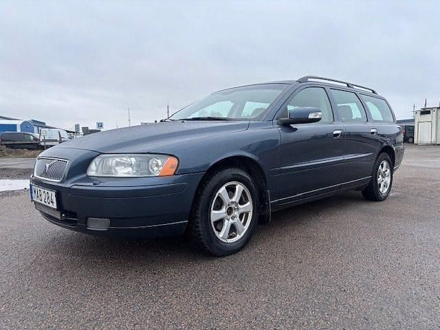 Blå Begagnad 2007 Volvo V70 Momentum Kombi | 51 000 kr (Marknadspris) - Bild 1/4