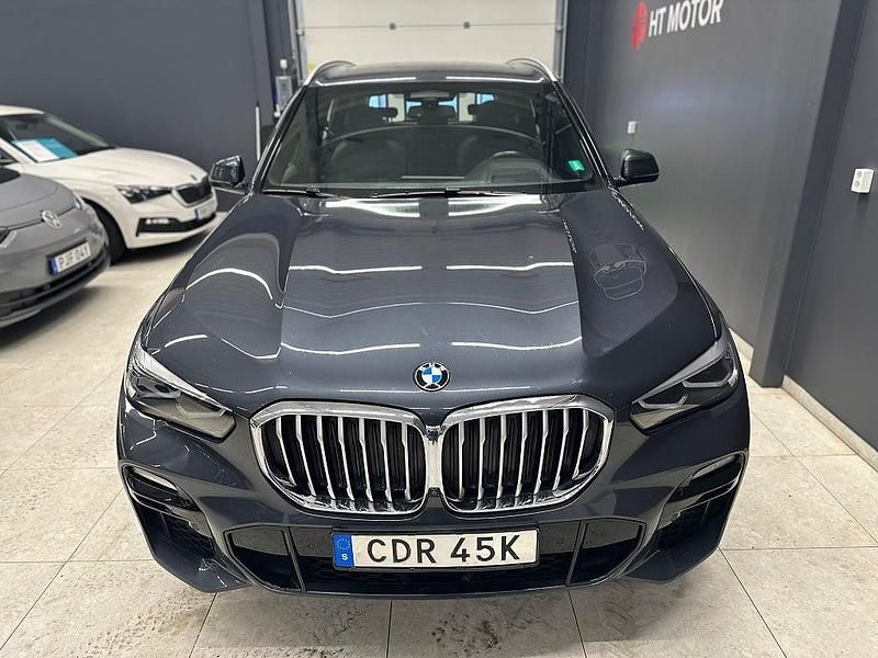 Begagnad BMW X5 M Sport 286 HK (210 kW) 2020 Grå SUV