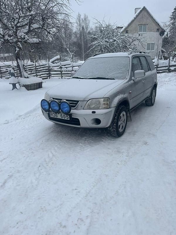 Begagnad 2000 Honda CR-V SUV | 22 000 kr - Bild 1/4