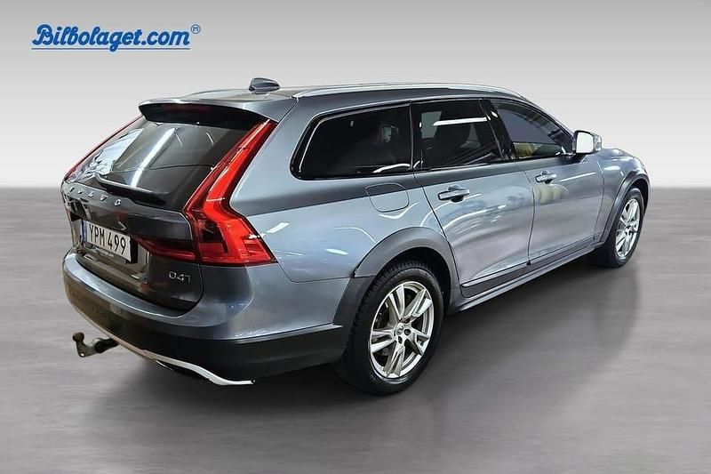 Begagnad Volvo V90 CC 192 HK (141 kW) 2019 Grå Kombi