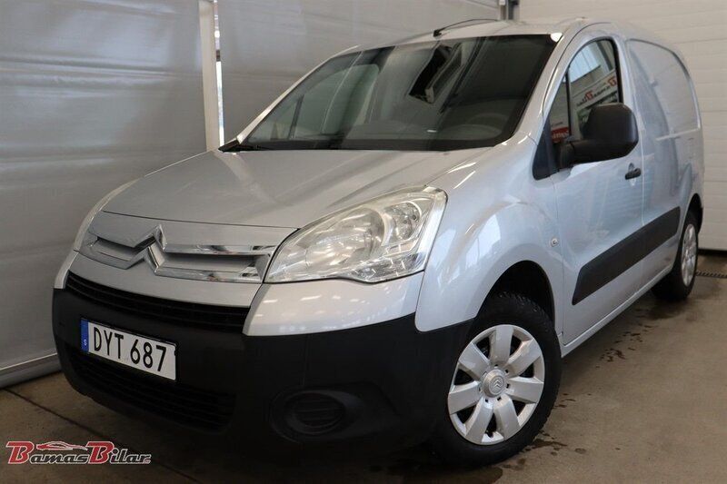 Begagnad Citroën Berlingo 75 HK (55 kW) 2012 Silver Minibuss