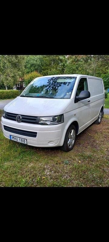 Vit Begagnad 2013 VW T5 Van | 85 000 kr - Bild 1/3