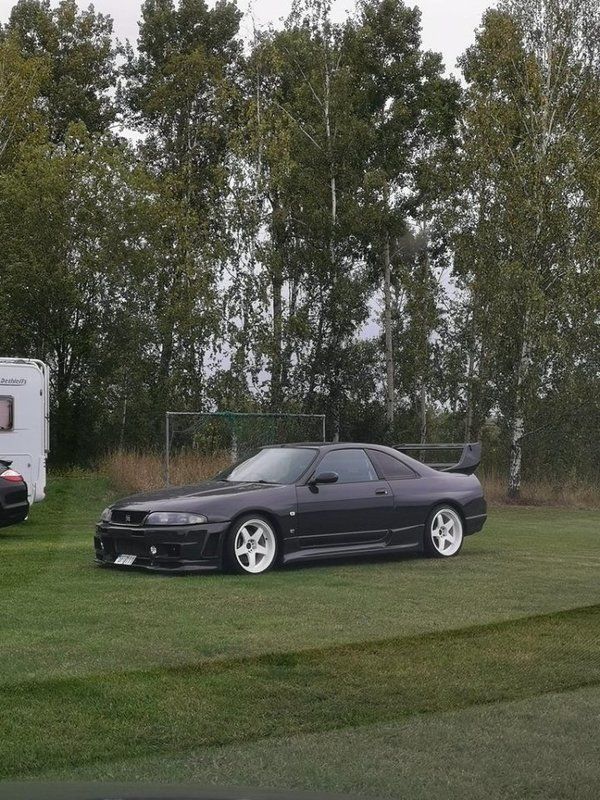 Nissan skyline 97
