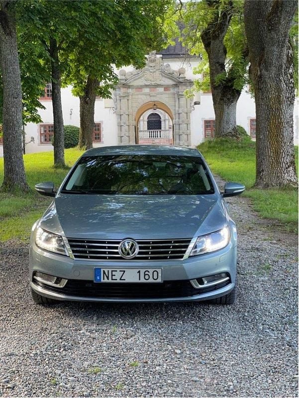 Grå Begagnad 2014 VW CC Sedan | 138 000 kr - Bild 1/4