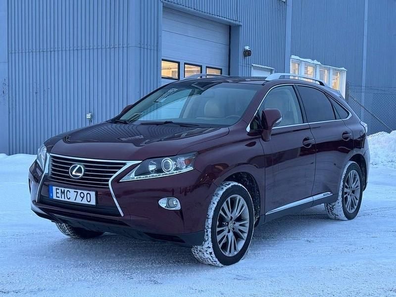 Röd Begagnad 2013 Lexus RX450h SUV | 169 000 kr (Marknadspris) - Bild 1/4