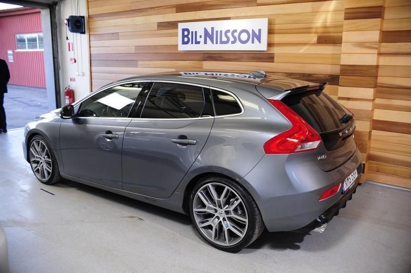 Såld Volvo V40 T5 R-Design Polesta., begagnad 2017, 1 mil ...