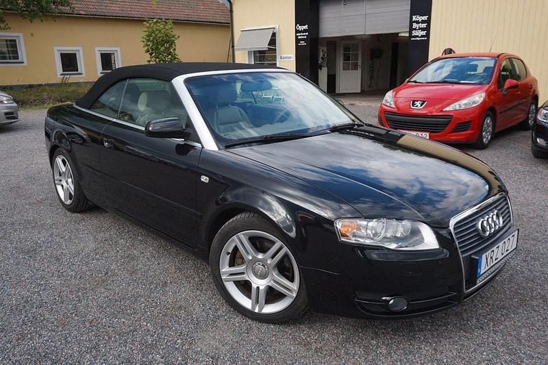 Svart Begagnad 2006 Audi A4 Cabriolet Cab | 74 900 kr - Bild 1/4