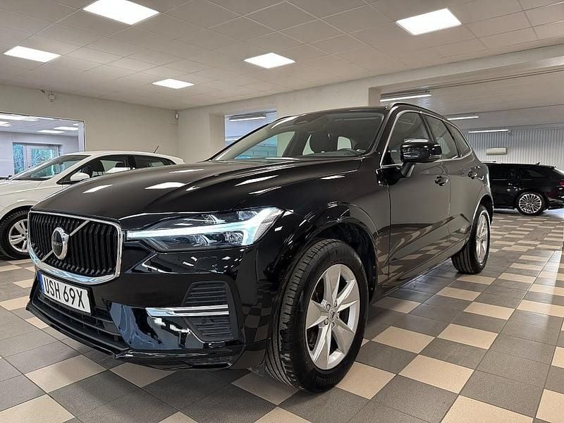 Svart Begagnad 2022 Volvo XC60 SUV | 317 800 kr (Bra pris) - Bild 1/4