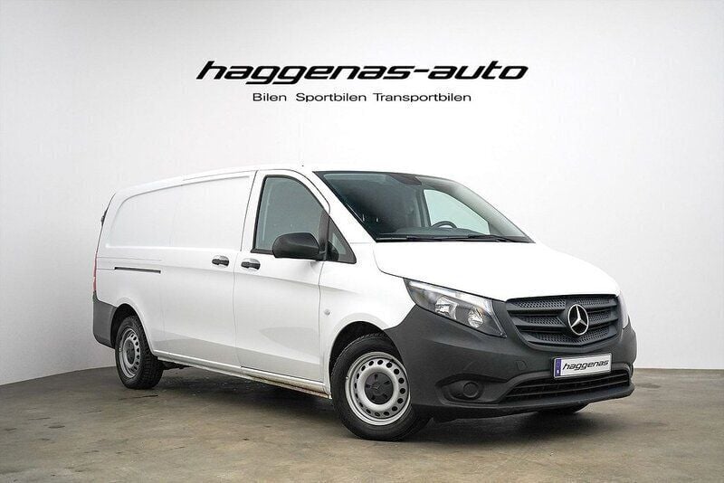 Vit Begagnad 2020 Mercedes Vito Minibuss | 289 000 kr - Bild 1/4