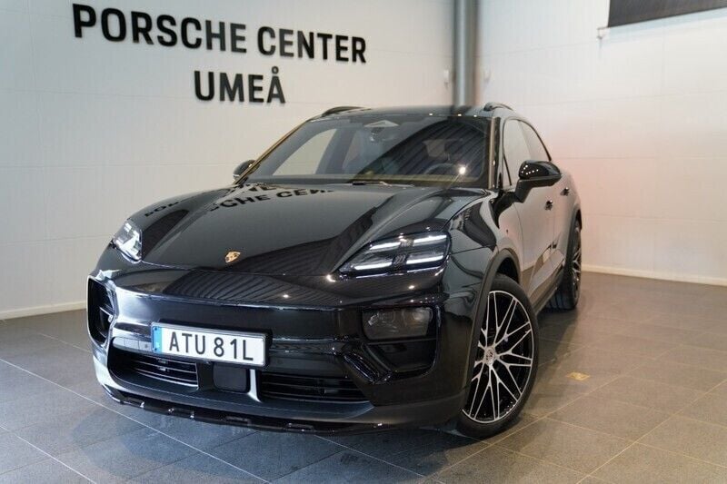 Svart Ny 2025 Porsche Macan SUV | 1 195 200 kr (Marknadspris) - Bild 1/4