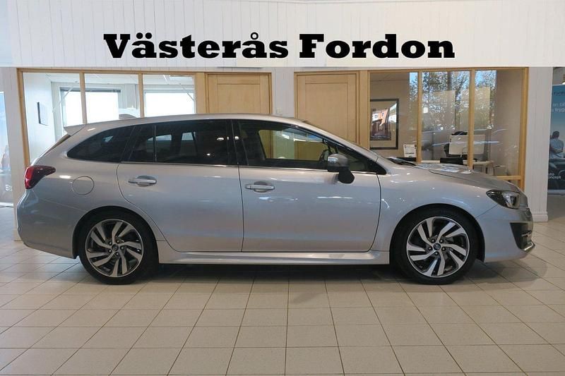 Silver Begagnad 2017 Subaru Levorg GT Kombi | 182 900 kr (Marknadspris) - Bild 1/4