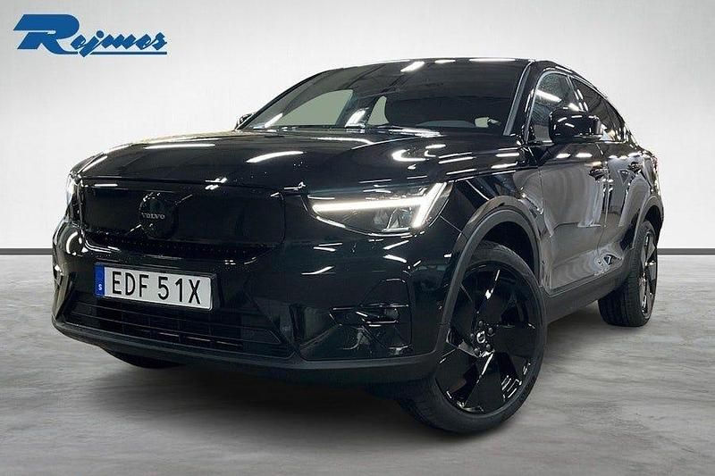 Svart Begagnad 2024 Volvo EC40 Plus SUV | 479 900 kr - Bild 1/4
