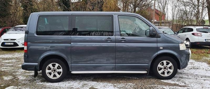 Begagnad VW T5 Comfortline 131 HK (96 kW) 2009 Grå Van