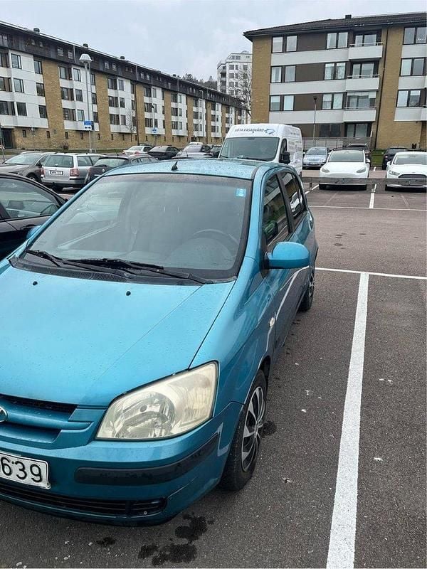Blå Begagnad 2003 Hyundai Getz Halvkombi | 16 000 kr (Marknadspris) - Bild 1/4