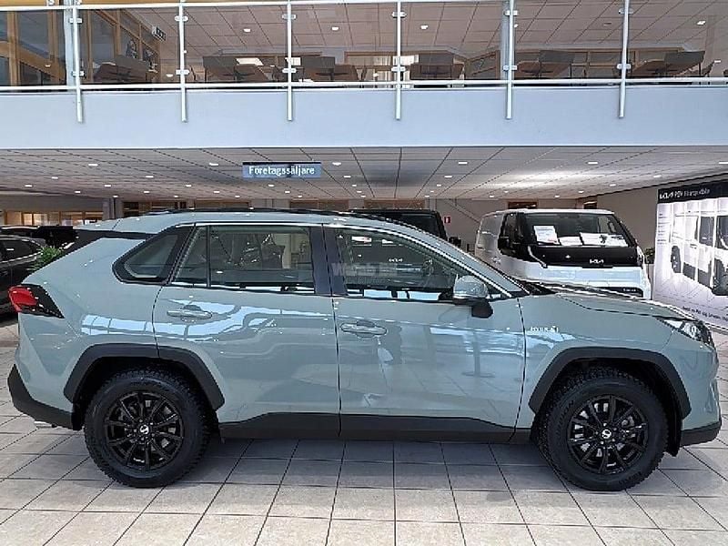 Begagnad Toyota RAV4 2021 Grön SUV