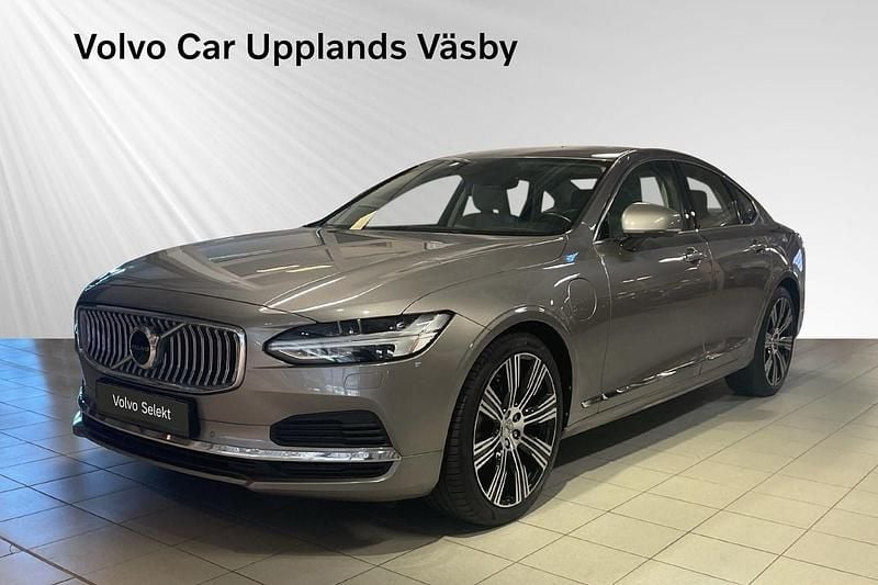 Grå Begagnad 2020 Volvo S90 Inscription Sedan | 369 900 kr (Marknadspris) - Bild 1/3