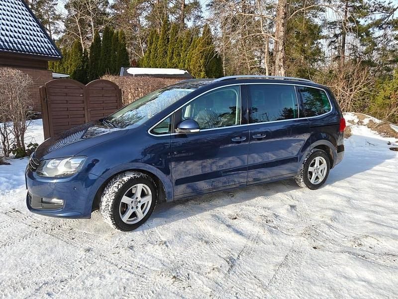 Begagnad VW Sharan 140 HK (102 kW) 2015 Minibuss