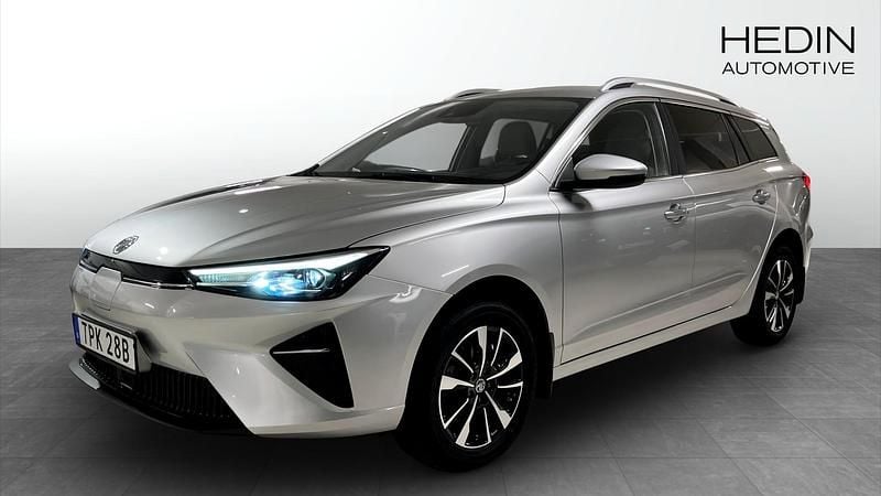 Grå (grey) Begagnad 2022 MG MG5 EV Comfort Kombi | 224 900 kr - Bild 1/4