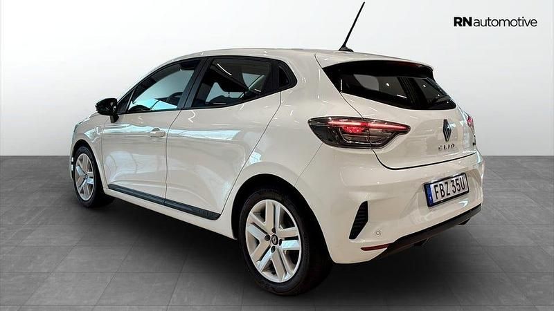 Begagnad Renault Clio V Evolution 146 HK (107 kW) 2024 Vit Halvkombi