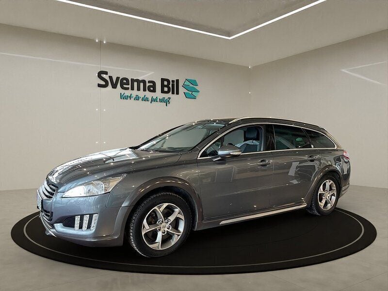 Grafitgrå metallic Begagnad 2012 Peugeot 508 Kombi | 99 900 kr - Bild 1/4