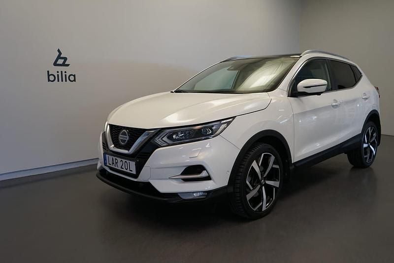 Vit Begagnad 2020 Nissan Qashqai SUV | 204 500 kr (Marknadspris) - Bild 1/3