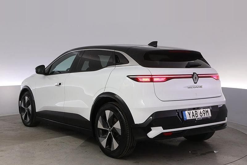 Begagnad Renault Mégane IV Techno 160 kW (218 HK) 2022 Vit Halvkombi