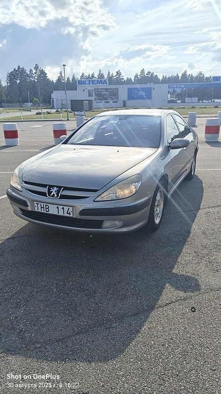 Grå Begagnad 2002 Peugeot 607 Sedan | 20 000 kr - Bild 1/4