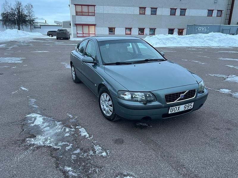 Begagnad Volvo S60 140 HK (102 kW) 2004 Sedan