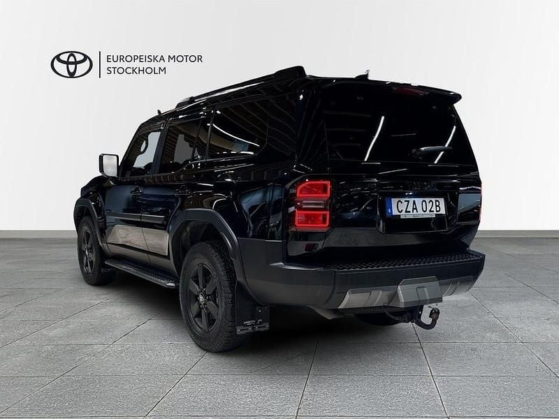 Begagnad Toyota Land Cruiser Executive 205 HK (150 kW) 2024 Svart SUV