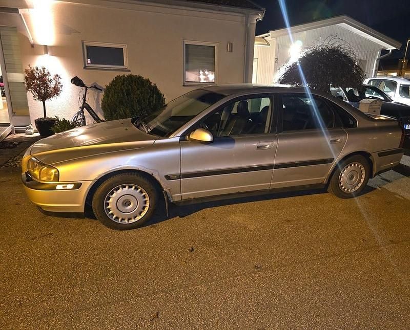 Begagnad 2002 Volvo S80 Sedan | 19 800 kr (Marknadspris) - Bild 1/4