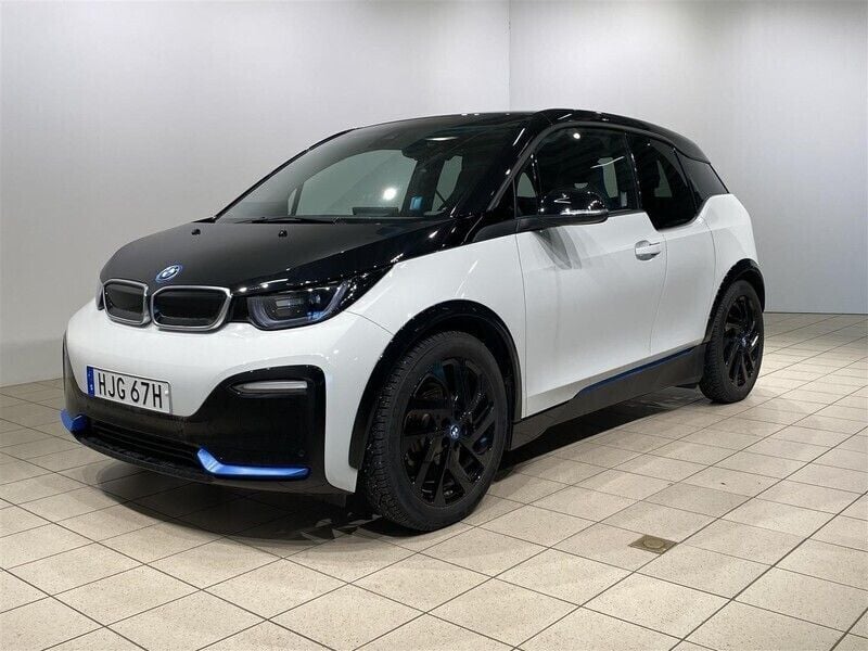 Vit Begagnad 2022 BMW i3 Halvkombi | 249 900 kr - Bild 1/1